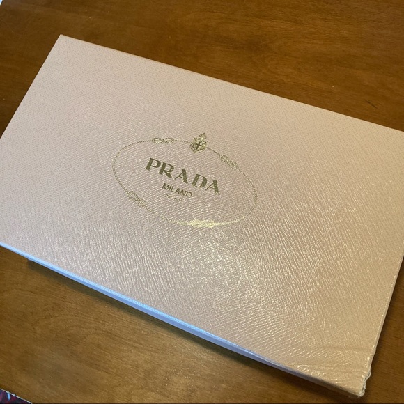 Prada Pumps - Picture 6 of 9